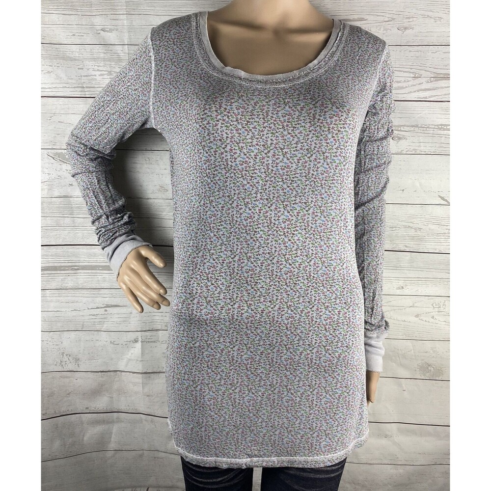 Jack + Jinger Shirt Medium Gray Pink Blue Calico Floral Print Fishnet Accent